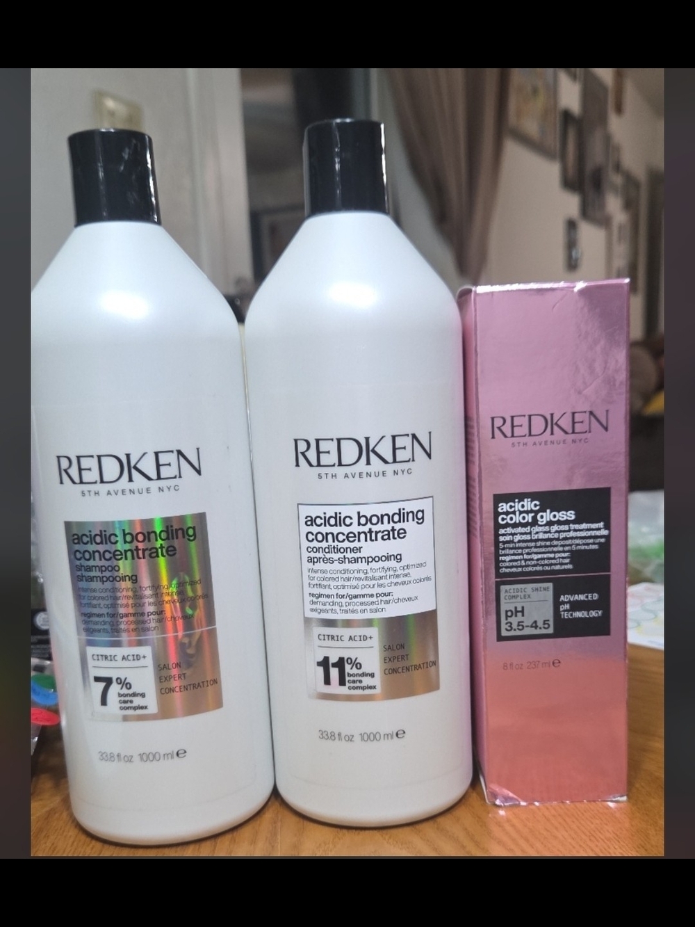 Redken Acidic Bonding Concentrate + Color Gloss Set - White & Pink